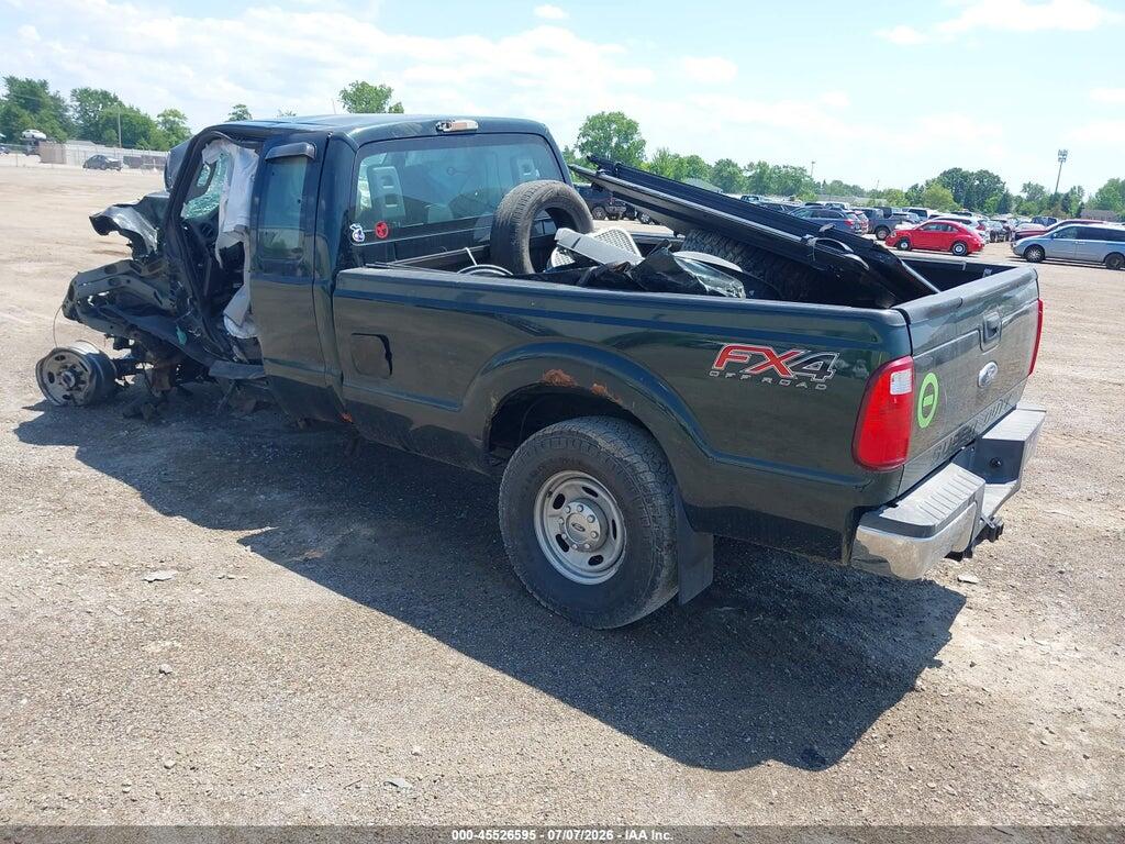 1FT7X2BTXFEC00831 2015 FORD F-250 photo no. 3