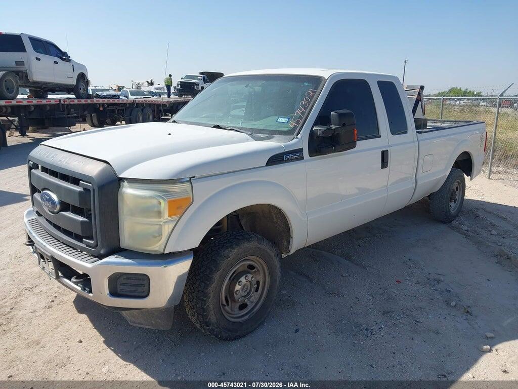 1FT7X2B60FEB60107 2015 FORD F-250 photo no. 2