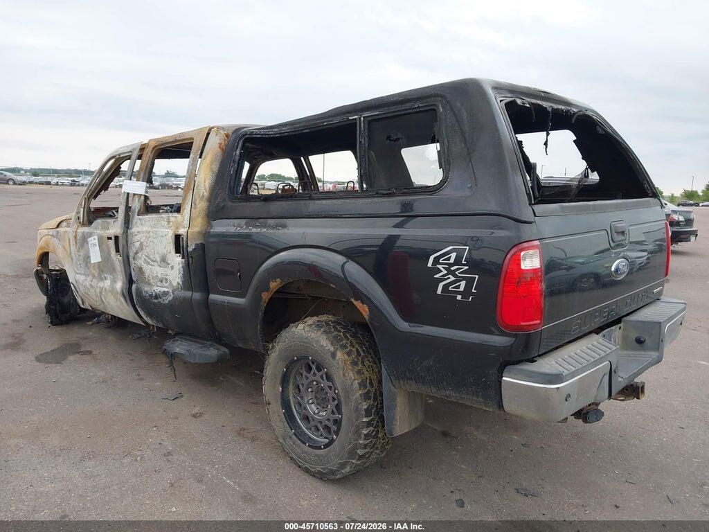1FT7W2B69FEB29389 2015 FORD F-250 photo no. 3