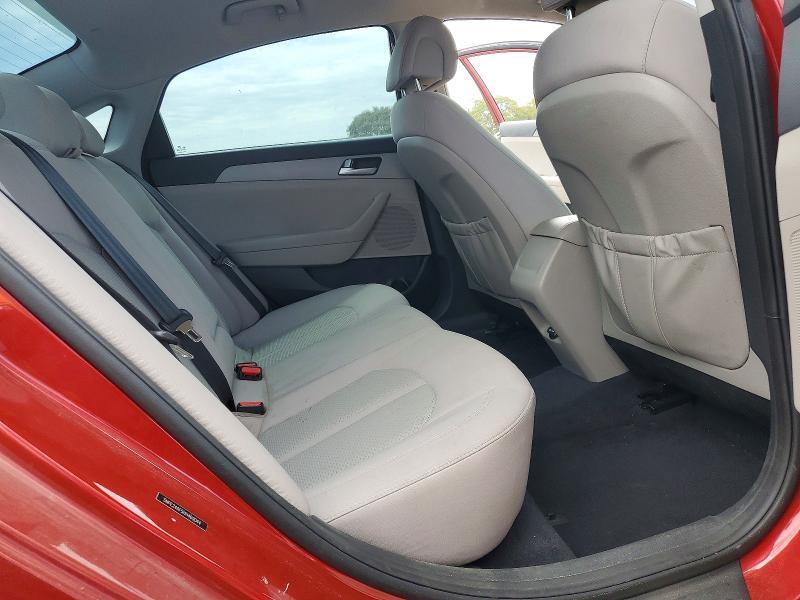 2017 HYUNDAI SONATA SE — Фото 10 из 12
