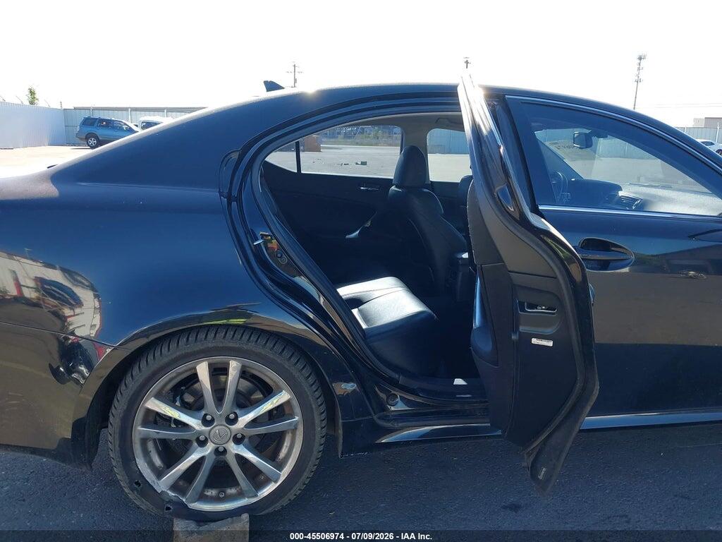 JTHBK262672037025 2007 LEXUS IS 250 photo no. 8