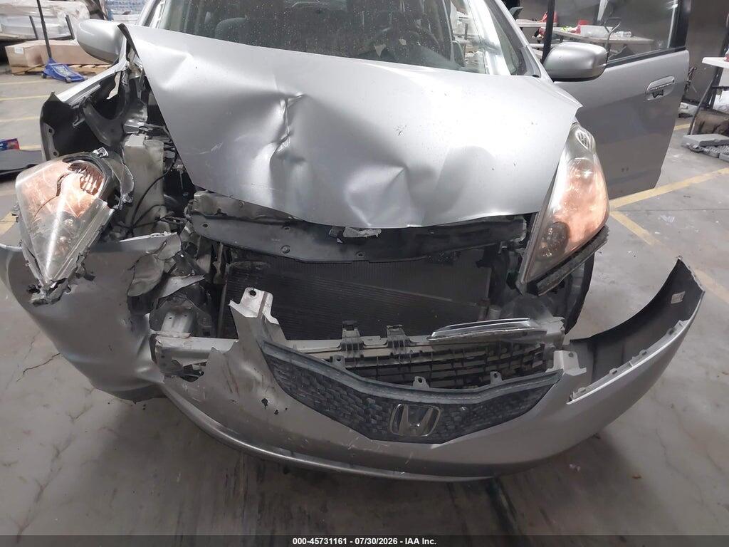 JHMGE8H33DC081480 2013 HONDA FIT photo no. 6