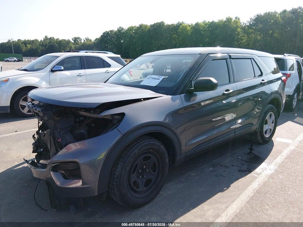 1FM5K8AB9NGC43167 2022 FORD POLICE INTERCEPTOR UTILITY photo no. 2