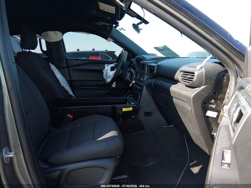 1FM5K8AB9NGC43167 2022 FORD POLICE INTERCEPTOR UTILITY photo no. 5