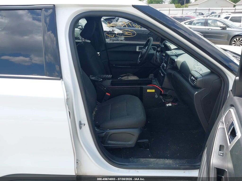 1FM5K8AB7NGA91941 2022 FORD POLICE INTERCEPTOR UTILITY photo no. 5