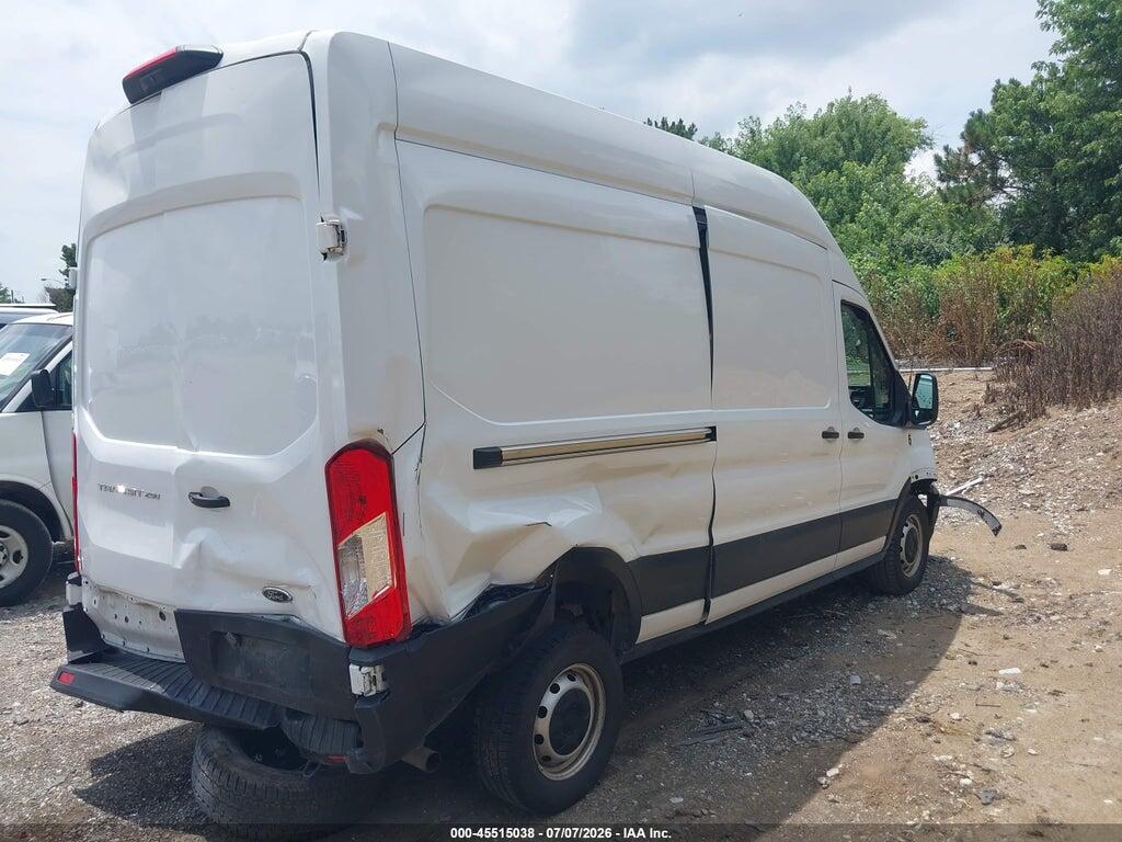 1FTBR1X83NKA82267 2022 FORD TRANSIT-250 photo no. 4