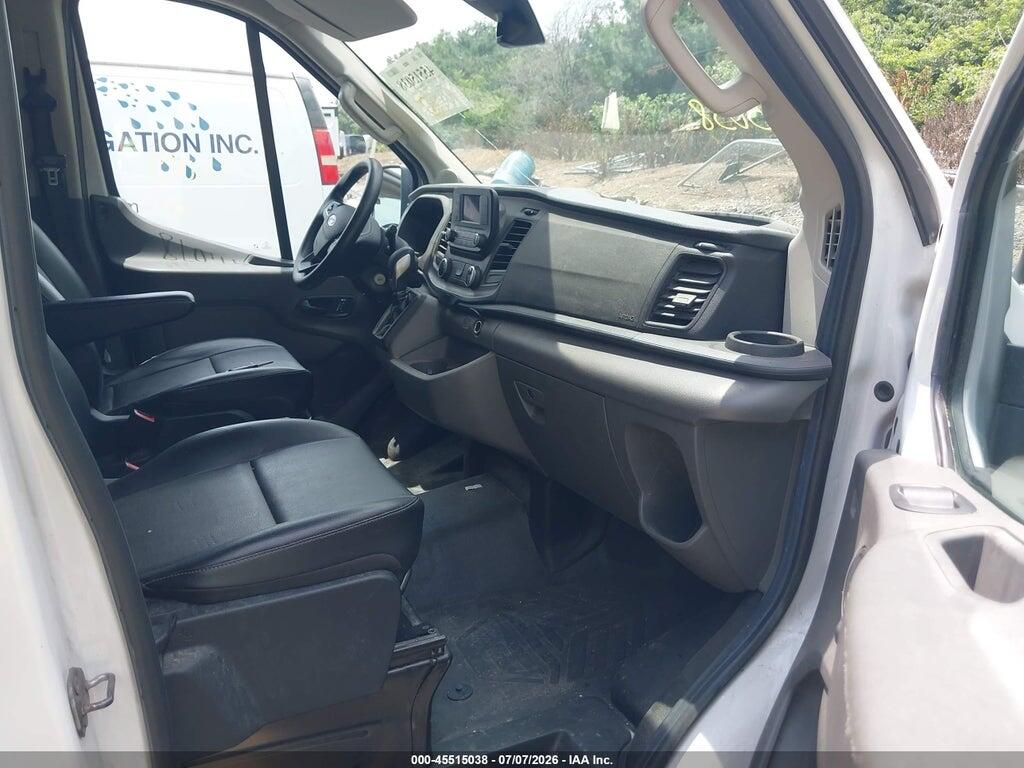 1FTBR1X83NKA82267 2022 FORD TRANSIT-250 photo no. 5