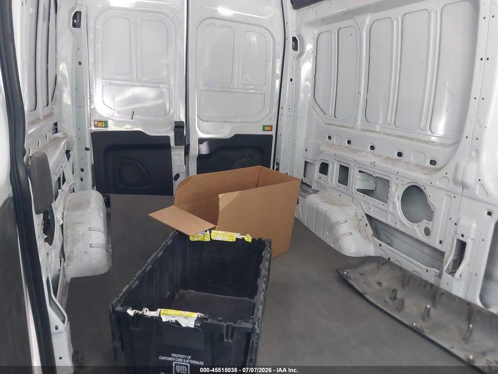 1FTBR1X83NKA82267 2022 FORD TRANSIT-250 photo no. 8