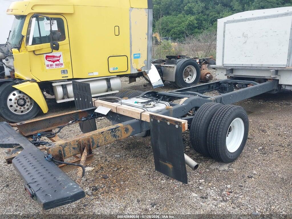 1FDWE3FN9MDC22904 2021 FORD E-350 CUTAWAY photo no. 12