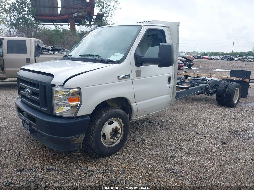 1FDWE3FN9MDC22904 2021 FORD E-350 CUTAWAY photo no. 2