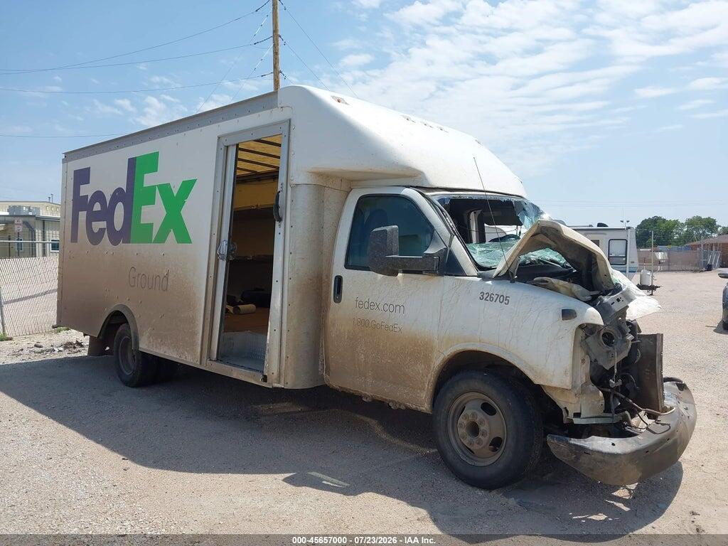 1GD37TCG4G1270156 2016 GMC SAVANA CUTAWAY photo no. 1