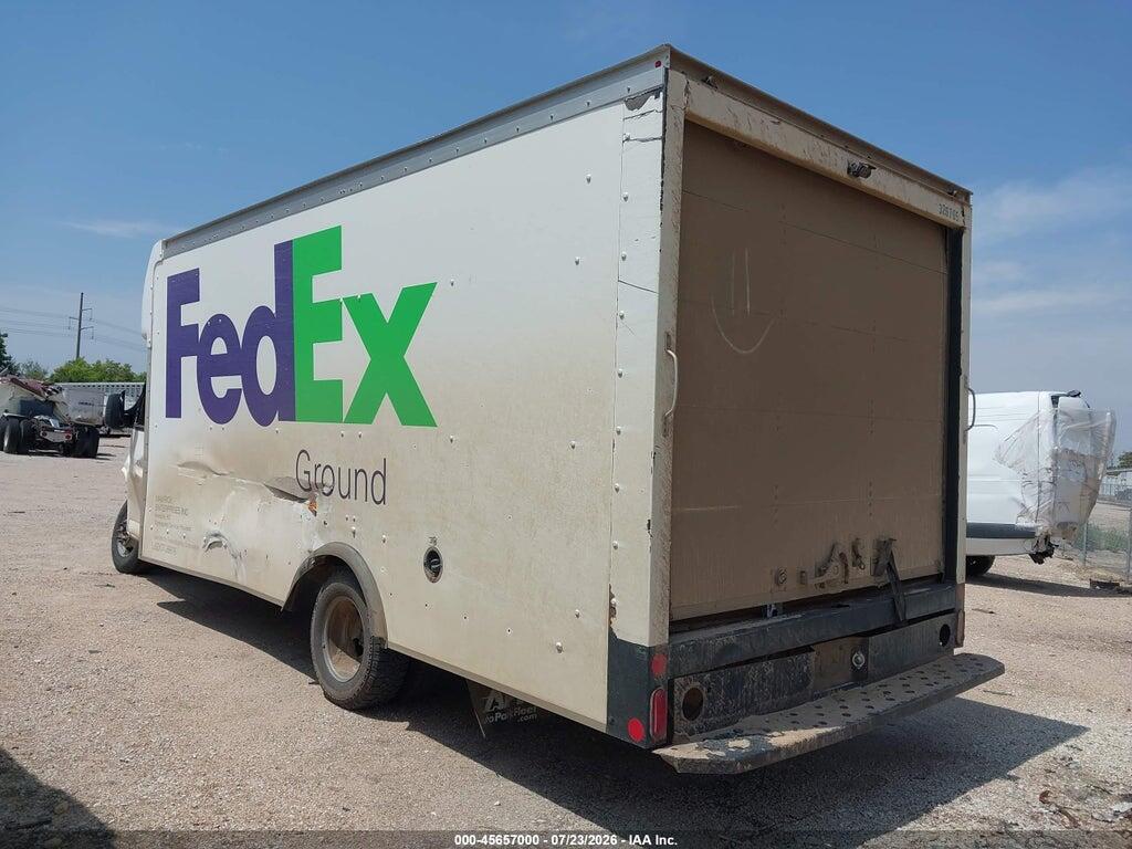 1GD37TCG4G1270156 2016 GMC SAVANA CUTAWAY photo no. 3