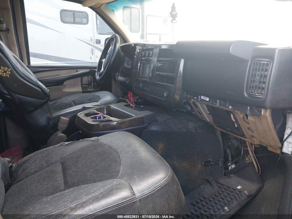 1GDS7DC47C1124478 2012 GMC SAVANA 1500 photo no. 5