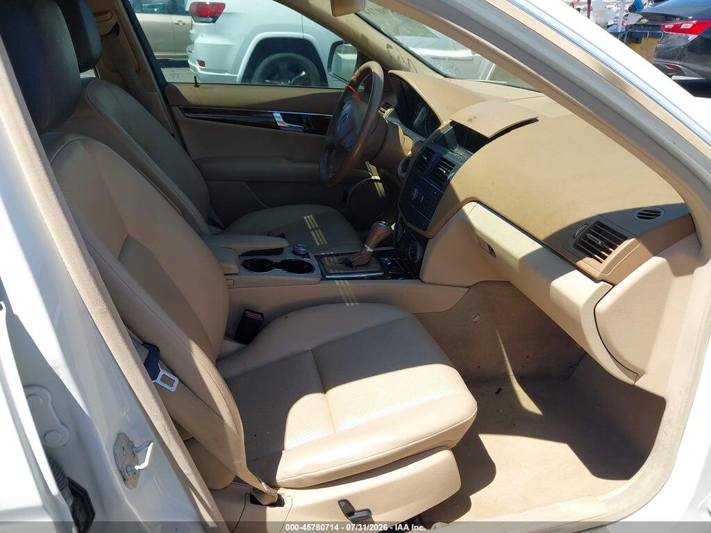 WDDGF54X28F114291 2008 MERCEDES-BENZ C 300 photo no. 5