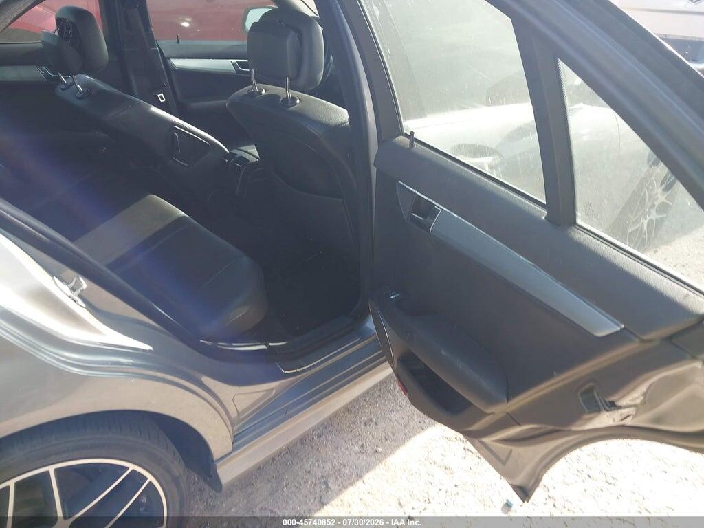 WDDGF54X58F018672 2008 MERCEDES-BENZ C 300 photo no. 8