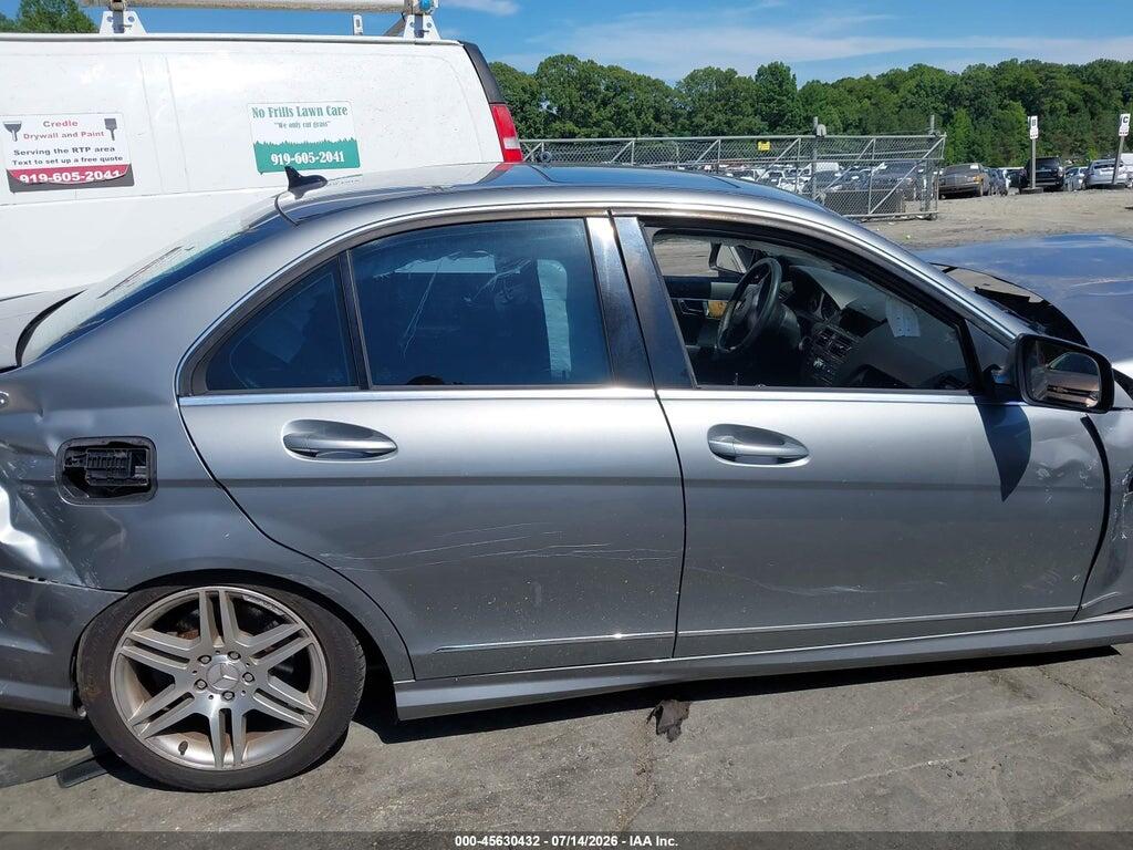 WDDGF56X08F063189 2008 MERCEDES-BENZ C 350 photo no. 12
