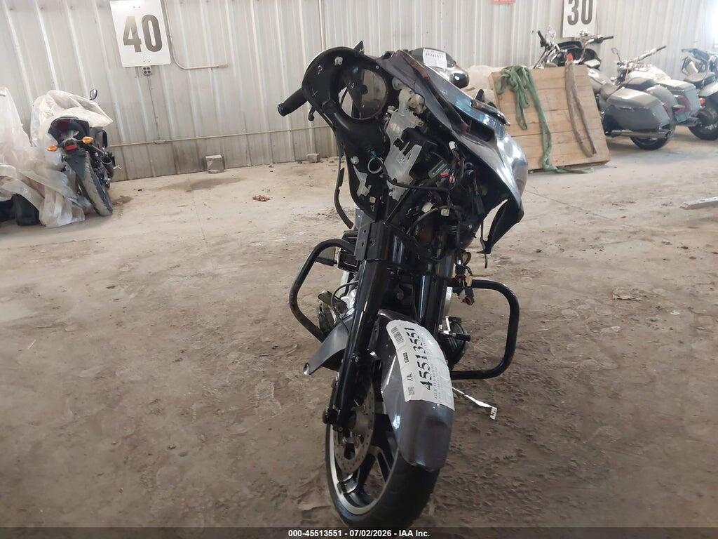 1HD1KBM16EB693793 2014 HARLEY-DAVIDSON FLHX photo no. 5
