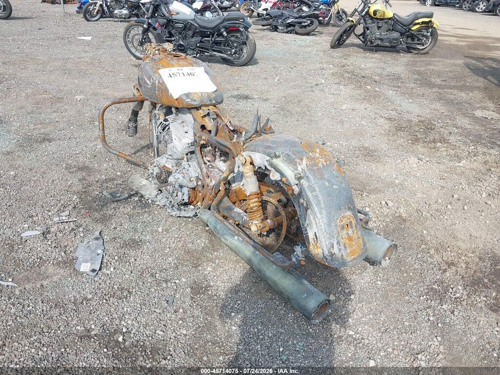 1HD1PG812EB951588 2014 HARLEY-DAVIDSON FLHRSE4 photo no. 3