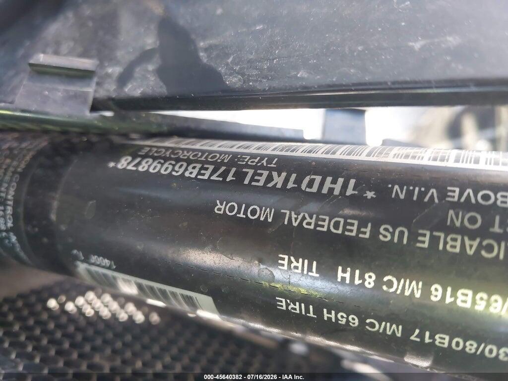 1HD1KEL17EB699878 2014 HARLEY-DAVIDSON FLHTK photo no. 10