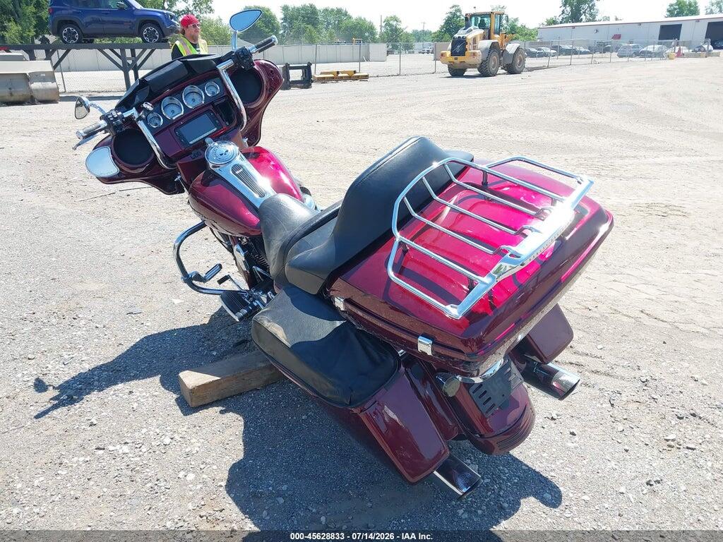 1HD1KRM17EB705961 2014 HARLEY-DAVIDSON FLHXS photo no. 3