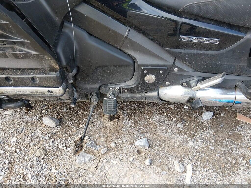 JH2SC6816DK001476 2013 HONDA GL1800 photo no. 9