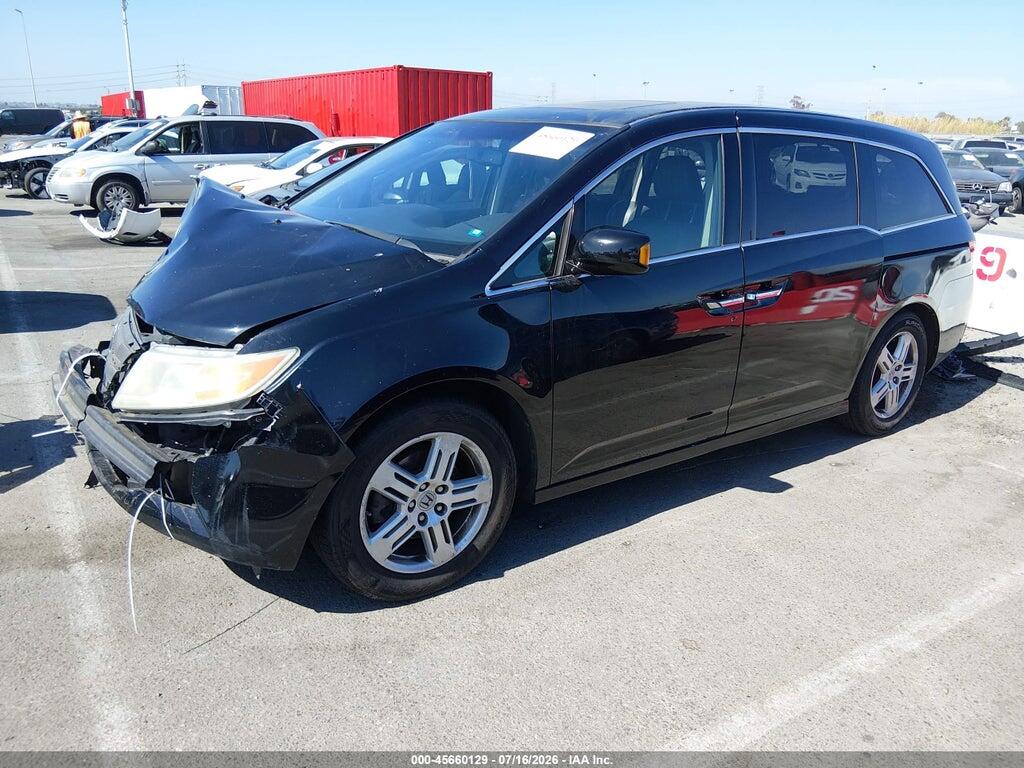 5FNRL5H98DB063773 2013 HONDA ODYSSEY photo no. 2