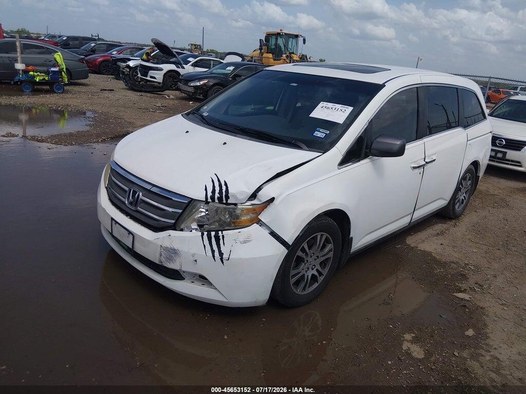 5FNRL5H66DB057167 2013 HONDA ODYSSEY photo no. 2