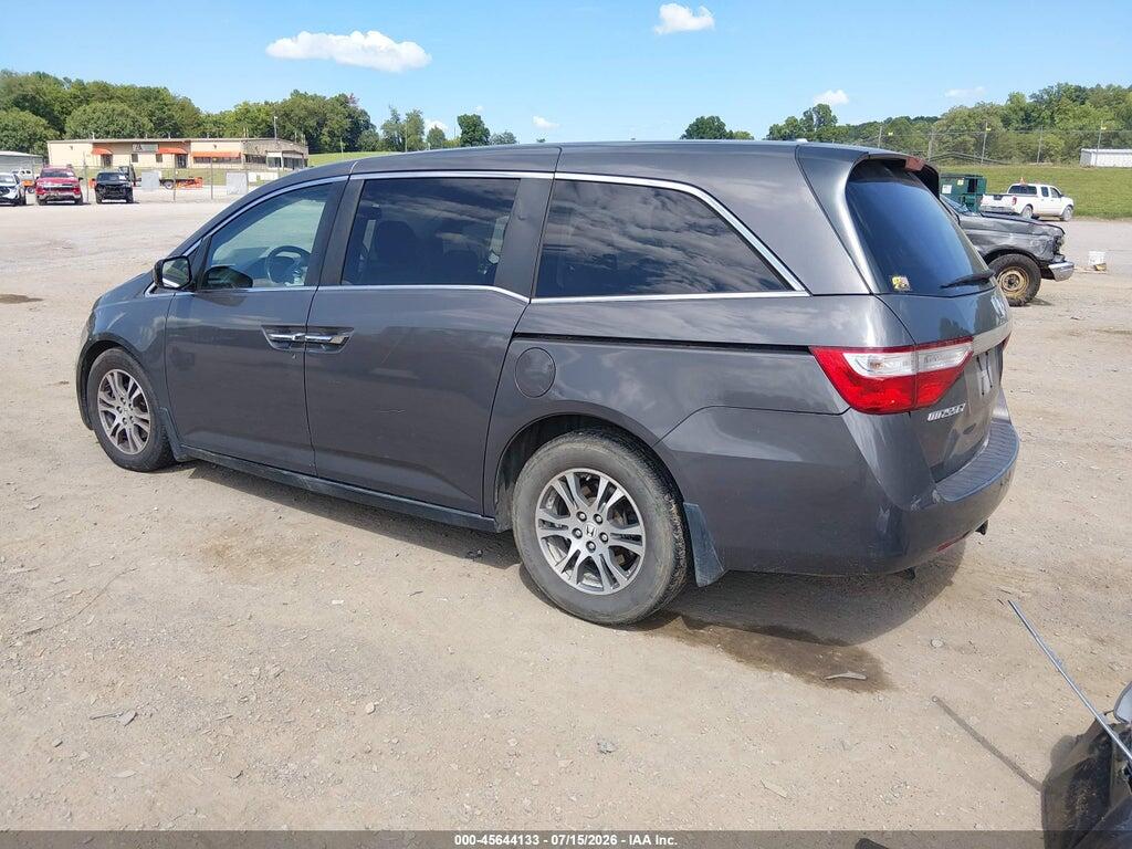 5FNRL5H69DB088607 2013 HONDA ODYSSEY photo no. 3