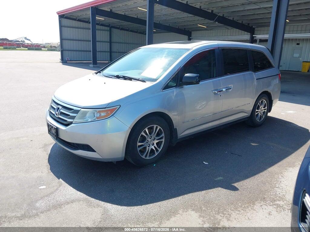 5FNRL5H60DB064650 2013 HONDA ODYSSEY photo no. 2