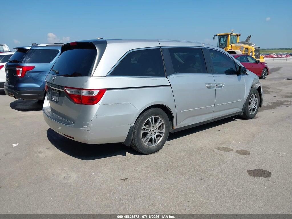 5FNRL5H60DB064650 2013 HONDA ODYSSEY photo no. 4