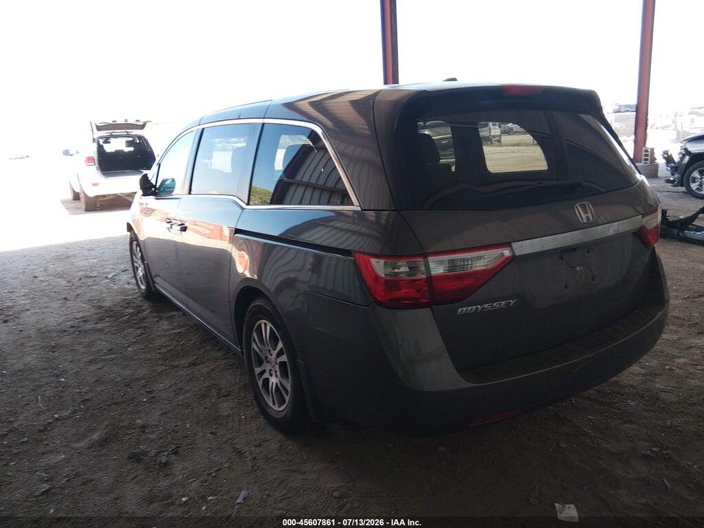 5FNRL5H64DB091382 2013 HONDA ODYSSEY photo no. 3
