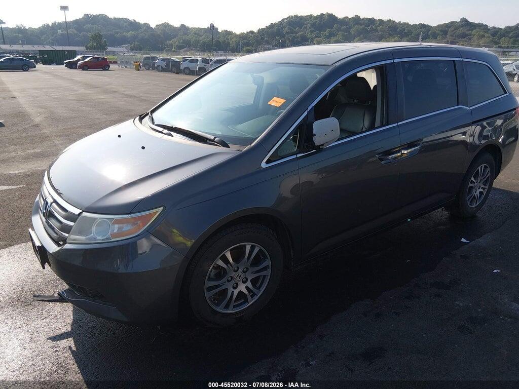 5FNRL5H67DB072051 2013 HONDA ODYSSEY photo no. 2