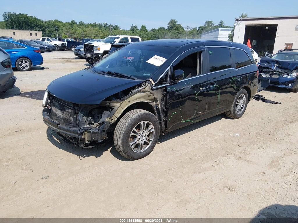 5FNRL5H64DB045891 2013 HONDA ODYSSEY photo no. 2