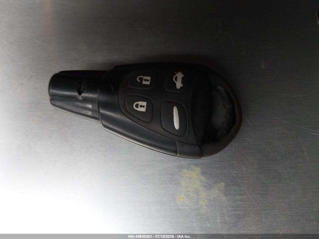 YS3FE7CY2A6001129 2010 SAAB 9-3 photo no. 11