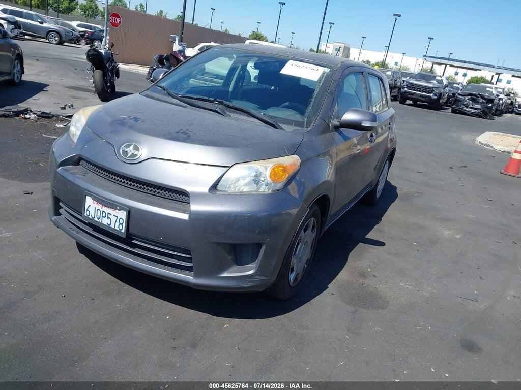JTKKU4B4XAJ050946 2010 SCION XD photo no. 2