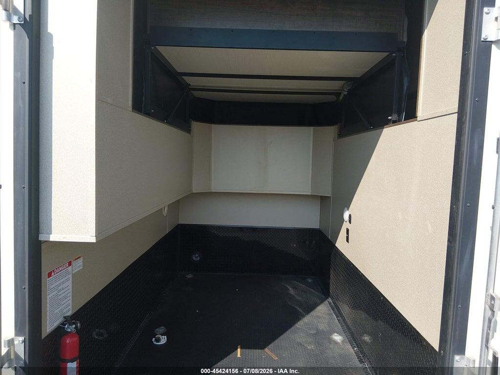 573FS4333K1112282 2019 GRAND DESIGN OTHER photo no. 8