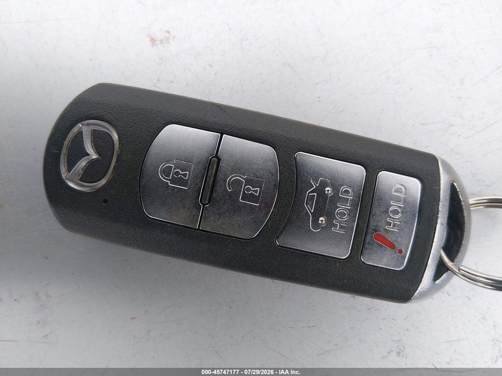 JM1NC2PF1B0219250 2011 MAZDA MX-5 MIATA photo no. 11