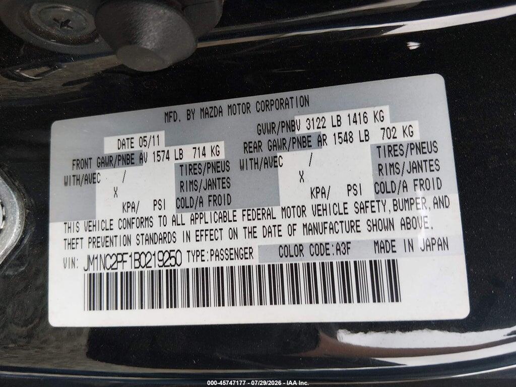 JM1NC2PF1B0219250 2011 MAZDA MX-5 MIATA photo no. 9