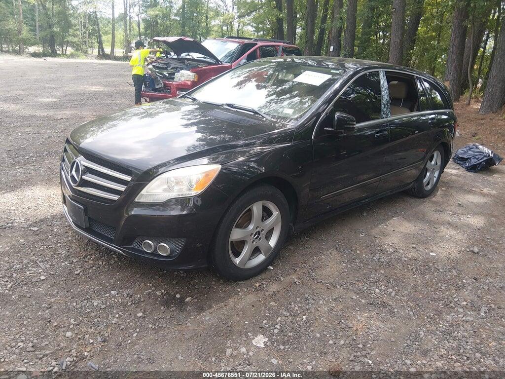 4JGCB6FE4BA127369 2011 MERCEDES-BENZ R 350 photo no. 2