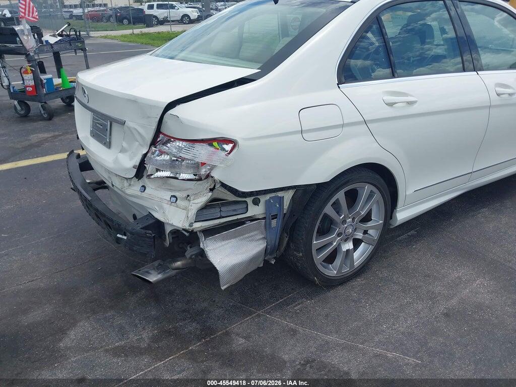WDDGF5EB0BF656208 2011 MERCEDES-BENZ C 300 photo no. 6