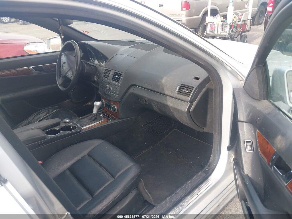WDDGF8BB4BR163748 2011 MERCEDES-BENZ C 300 photo no. 5