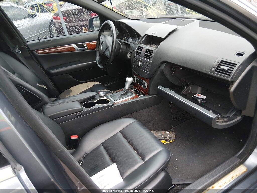 WDDGF8BB1BR166929 2011 MERCEDES-BENZ C 300 photo no. 5