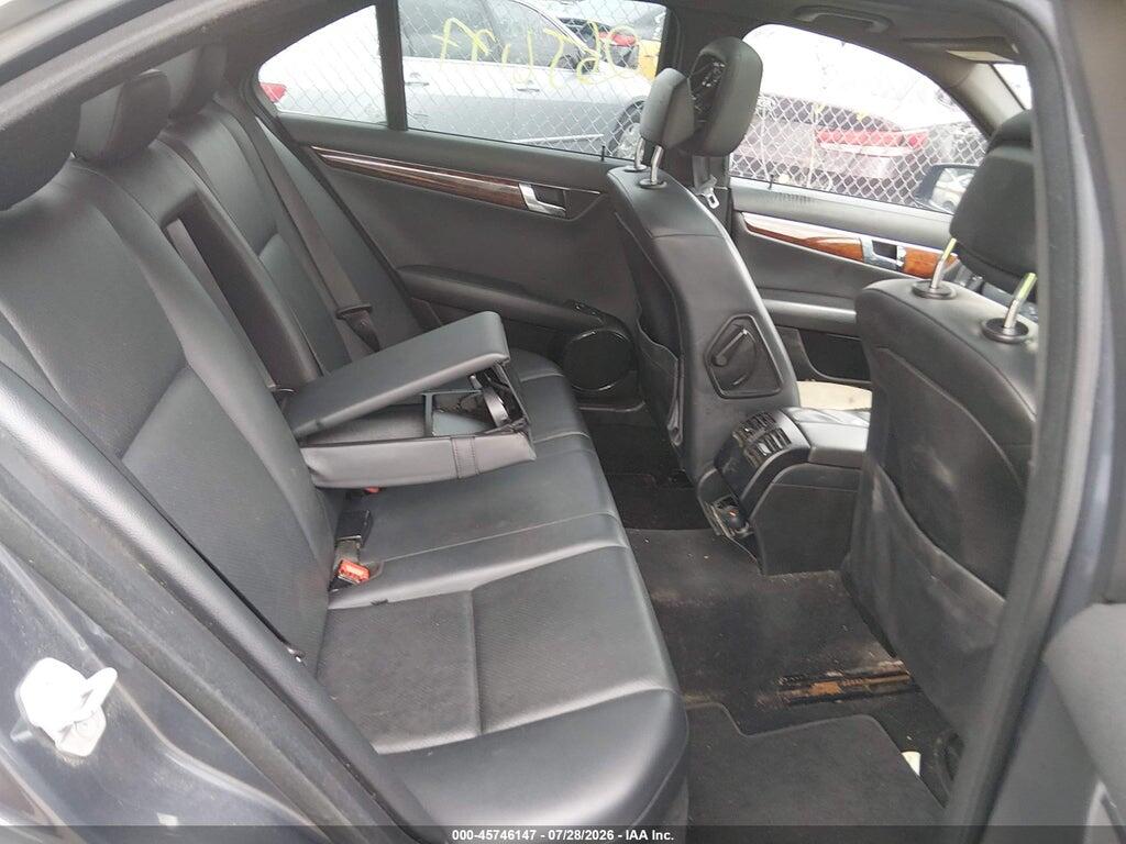 WDDGF8BB1BR166929 2011 MERCEDES-BENZ C 300 photo no. 8