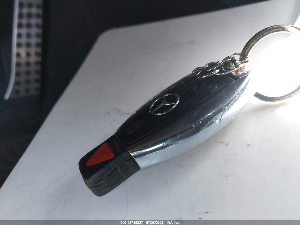 WDDGF5EB6BA465471 2011 MERCEDES-BENZ C 300 photo no. 11