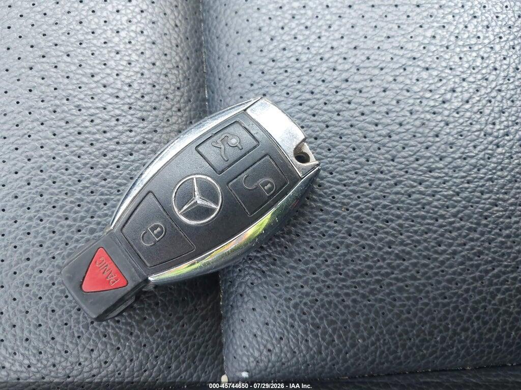 WDDGF8BB3BR145824 2011 MERCEDES-BENZ C 300 photo no. 11
