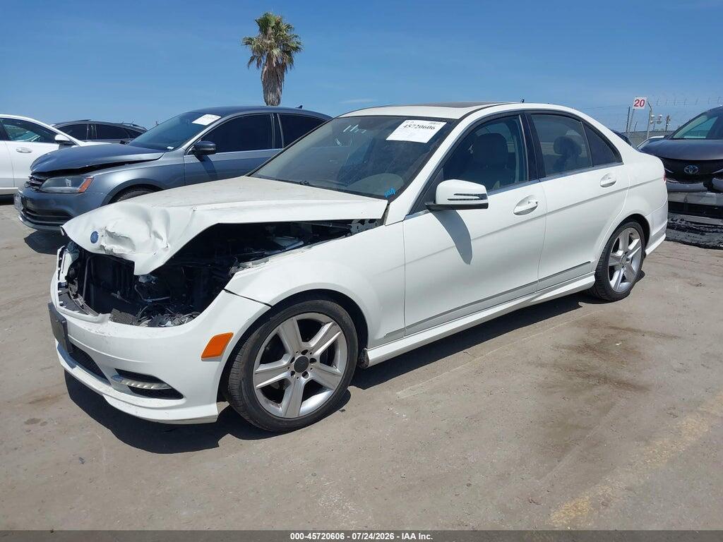 WDDGF5EB9BA524738 2011 MERCEDES-BENZ C 300 photo no. 2