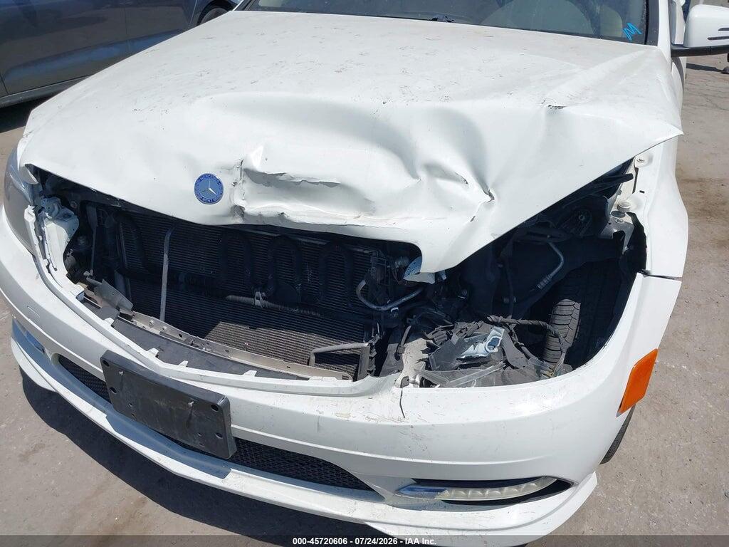 WDDGF5EB9BA524738 2011 MERCEDES-BENZ C 300 photo no. 6