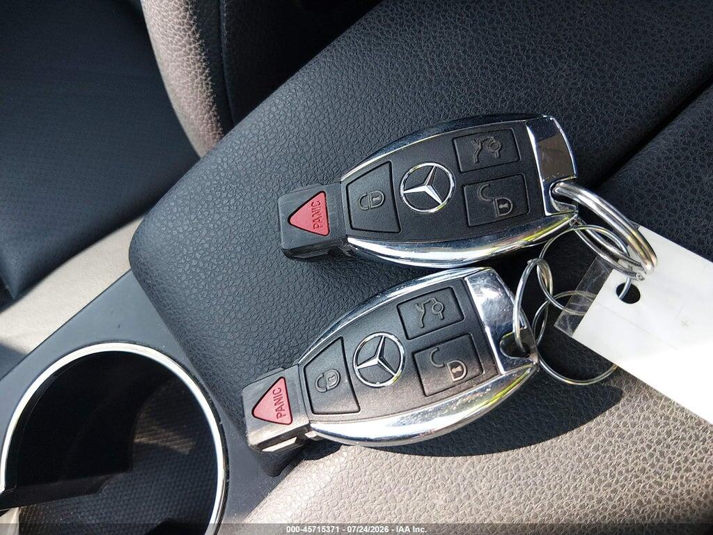 WDDGF8BB4BR160641 2011 MERCEDES-BENZ C 300 photo no. 11