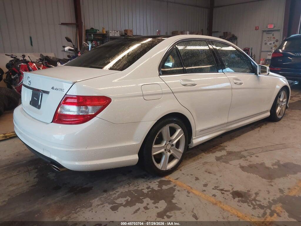 WDDGF8BB8BR174736 2011 MERCEDES-BENZ C 300 photo no. 4