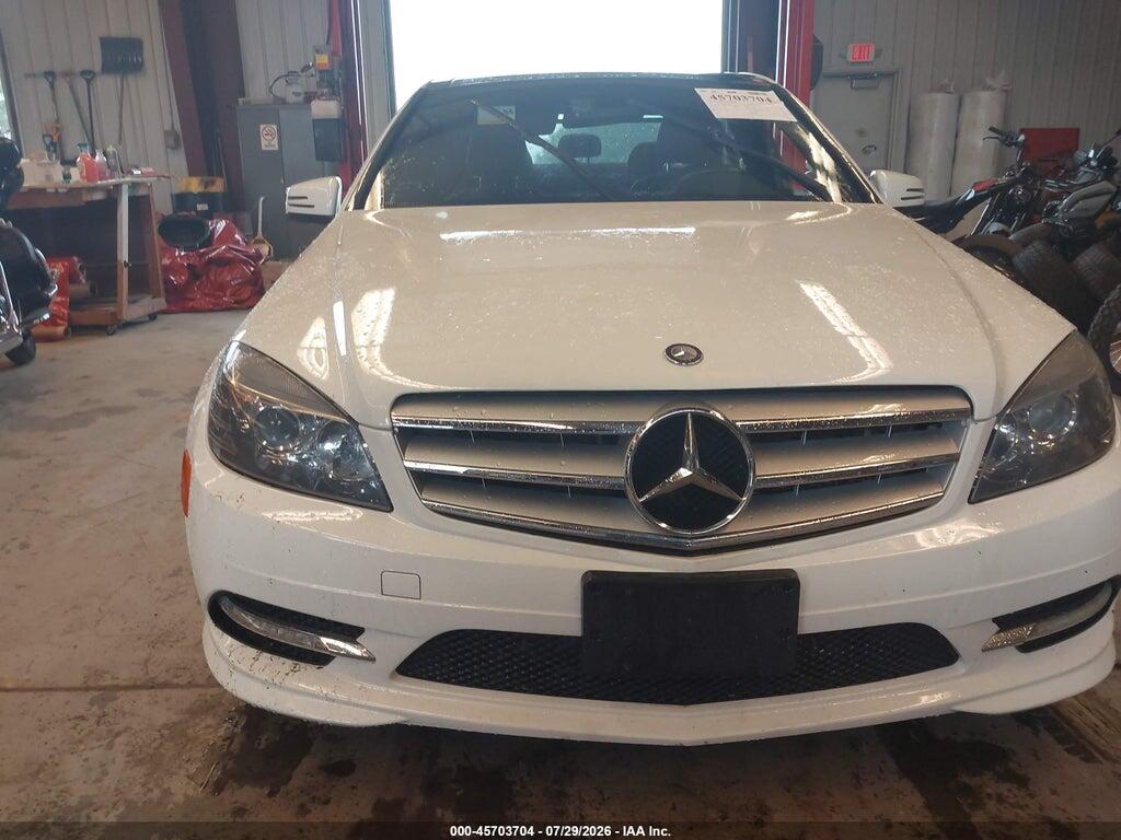 WDDGF8BB8BR174736 2011 MERCEDES-BENZ C 300 photo no. 6